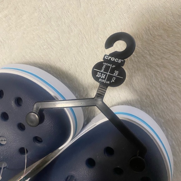 🐊 Crocs 🛍️ - Picture 3 of 6